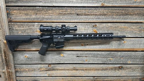 Ruger AR-556 MPR 223rem 18" + Primary Arms 1-6x24 toiminta-ampujan paketti